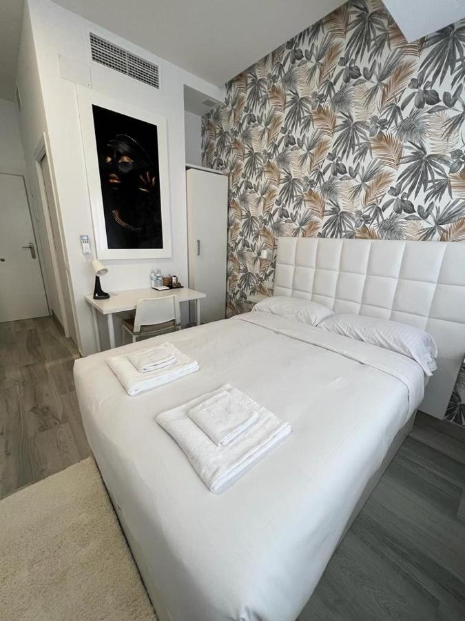 Habitacion Praga Style Madrid Eksteriør bilde